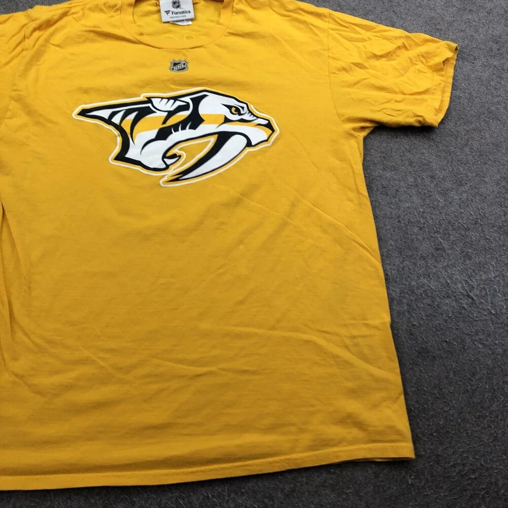 Nashville Predators Shirt Mens Medium Gold NHL Hockey Wayne Simmonds 17 Fanatics